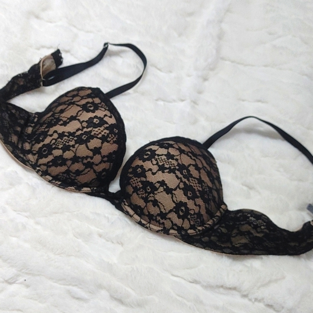 Aerie 34C Black lace over Tan/Nude Padded Underwire Bra